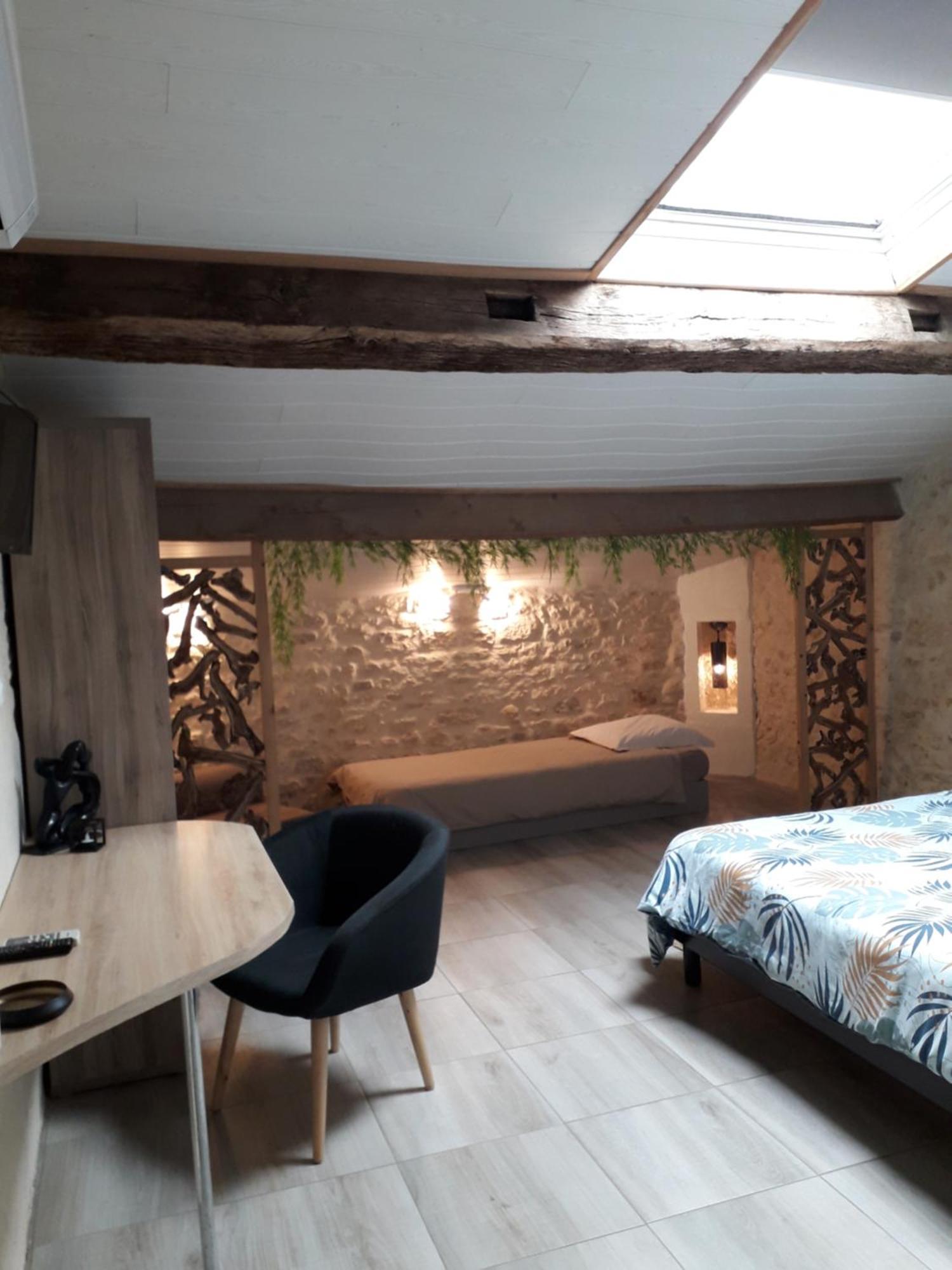 Hotel O Calme Brizambourg Exteriér fotografie